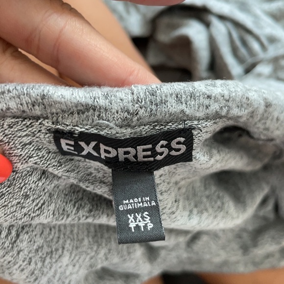 Express off shoulder dress - Picture 2 of 4